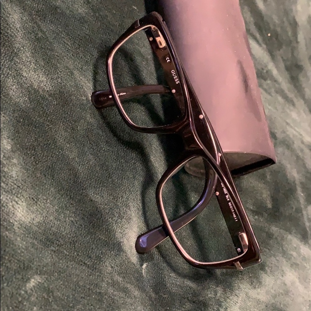 Black Guess Shiny Glasses